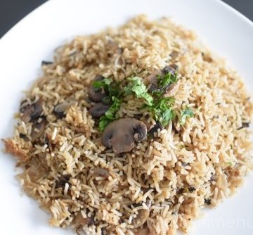 Mushroom Pulao / Pulav / Pilaf