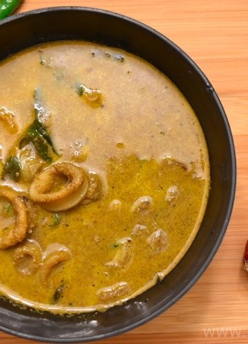 Kanava Varutharacha Curry / Koonthal Varutharacha Curry / Squid in Roasted coconut gravy
