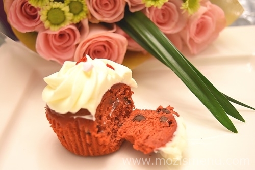 Red Velvet Chocolate Chip Cupcake