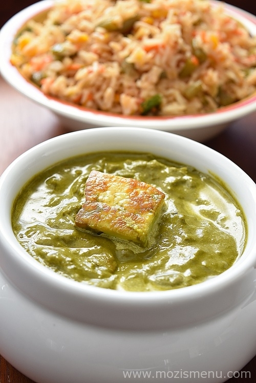 Palak Paneer/ Saag Paneer/ Spinach & Cottage Cheese Gravy