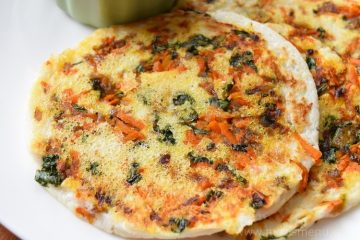 Onion Carrot Uttapam / Pancake