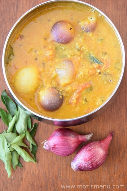 Vengaya Sambar / Pearl Onion Sambar / Shallots Sambar