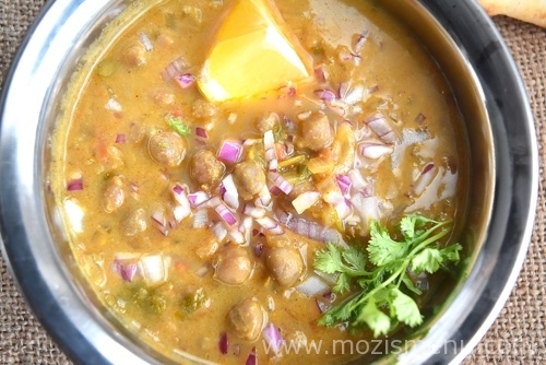 Chana Masala / Chole Masala / Channay / Cholay