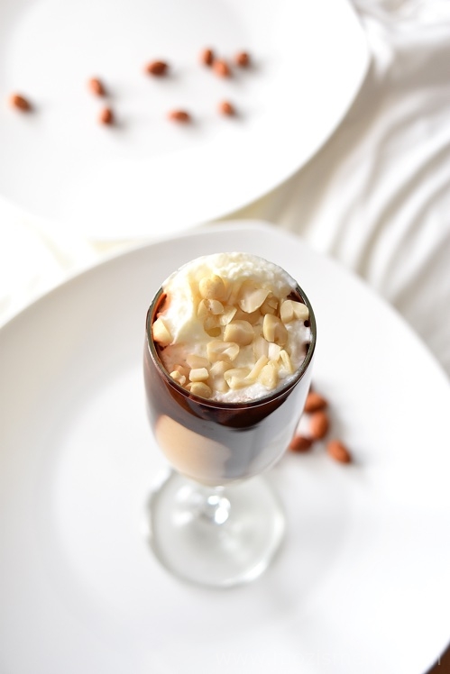 Sharjah Shake / Banana Chocolate Milkshake Sharjah Shake / Banana Chocolate Milkshake