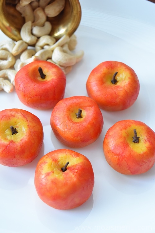 Apple Shaped Kaju Katli / Apple Shaped Cashewnut Burfi Apple Shaped Kaju Katli / Apple Shaped Cashewnut Burfi